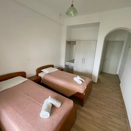 Nafsika Lejlighedshotel