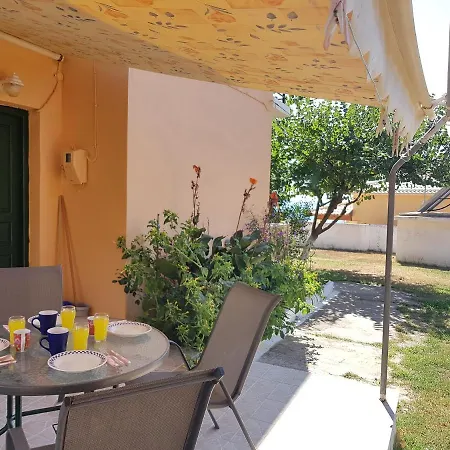 Nafsika Lejlighedshotel *